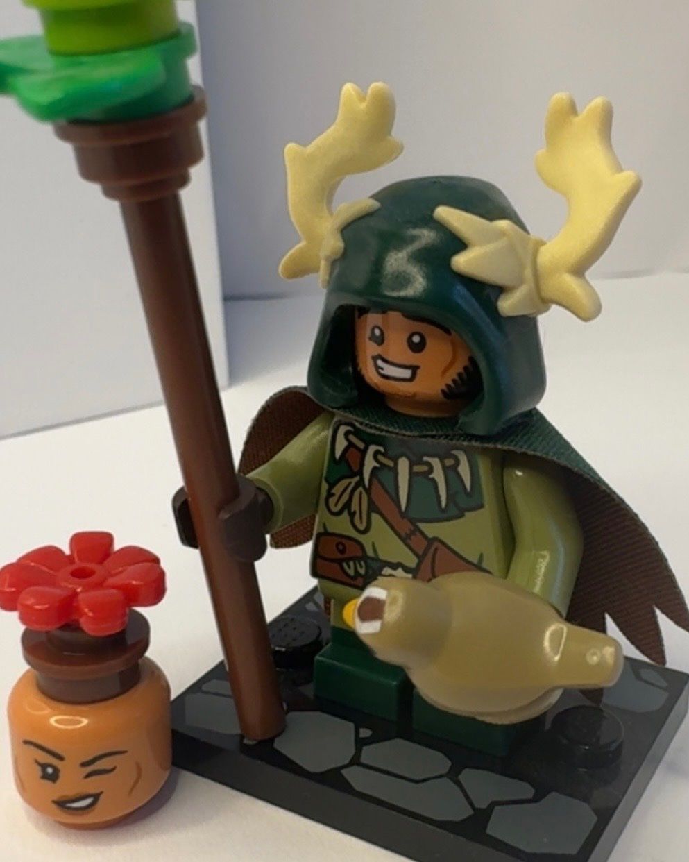 Lego Spielzeuge: LEGO Dungeons & Dragons "Halfling Druid" (coldnd-5) – Gebraucht aus Oftringen von Donovan_-