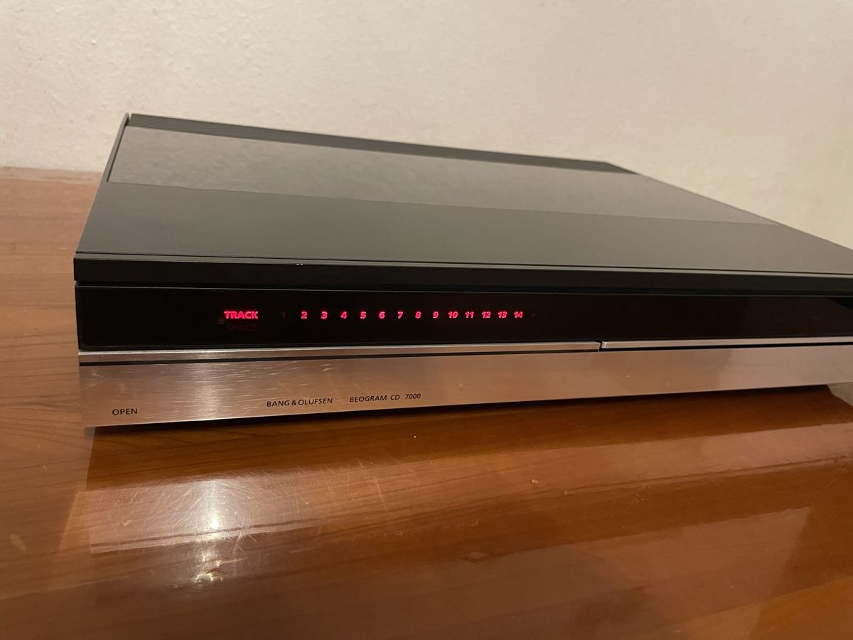 Bang & Olufsen Lettore multimediale & Streamer: Bang & Olufsen Beogram CD 7000 – Usato da Zürich venduto da semi16