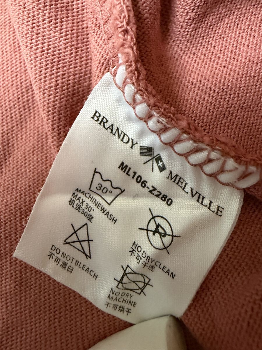 Brandy Melville Top: Brandy Melville Top | one size – Usato da Eschenbach LU venduto da Tatzi1 5