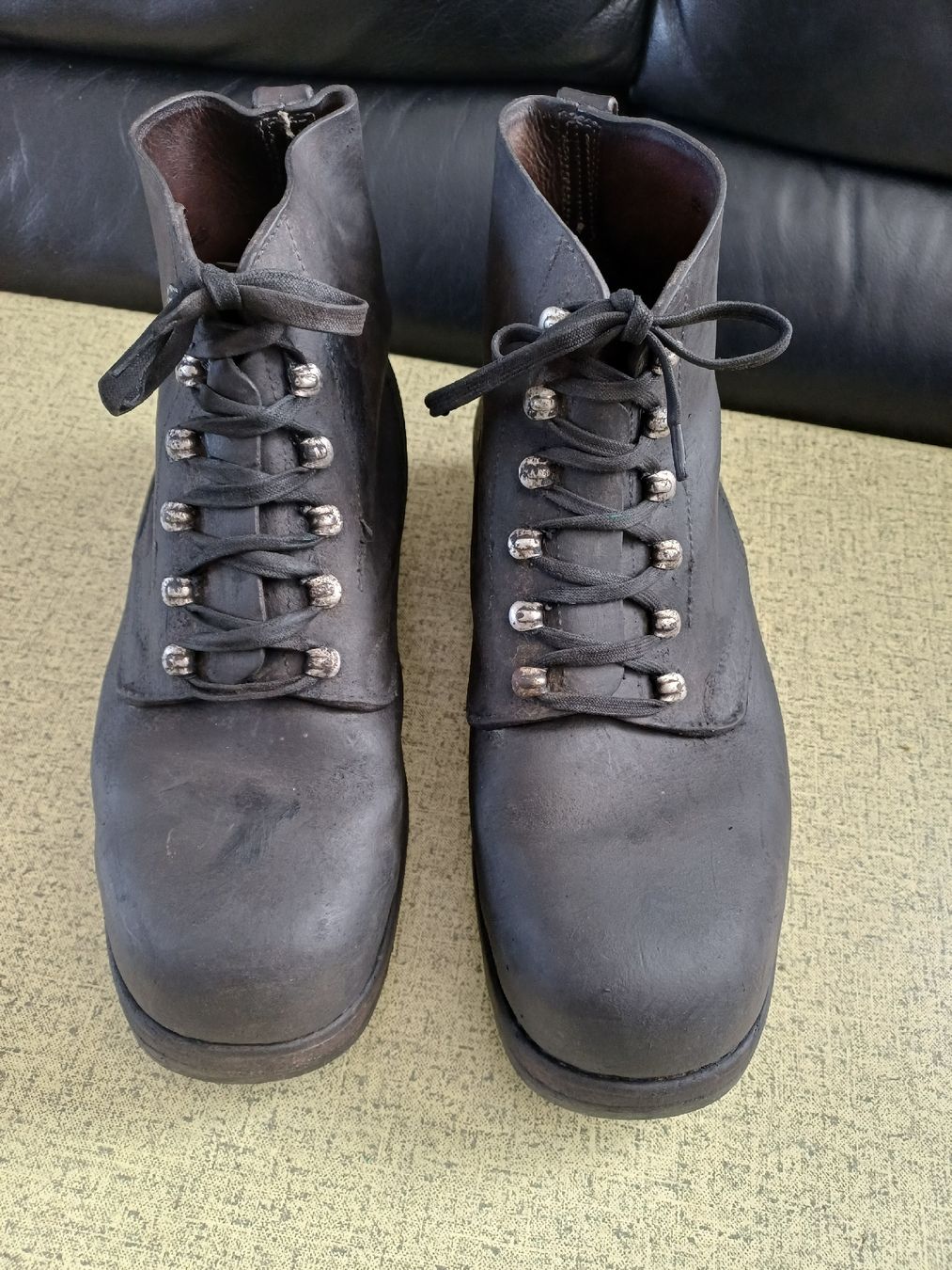 Schweizer Armee Herrenschuhe: Armeeschuhe Grösse 42 Breite4 Schweizer Armee – Gebraucht aus Ebersecken von Napf08 2