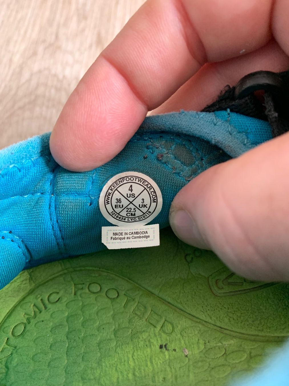 Keen Scarpe per ragazzi: Keen Sandalen Gr. 36 schwarz-blau – Usato da Rudolfstetten venduto da Joyw 3