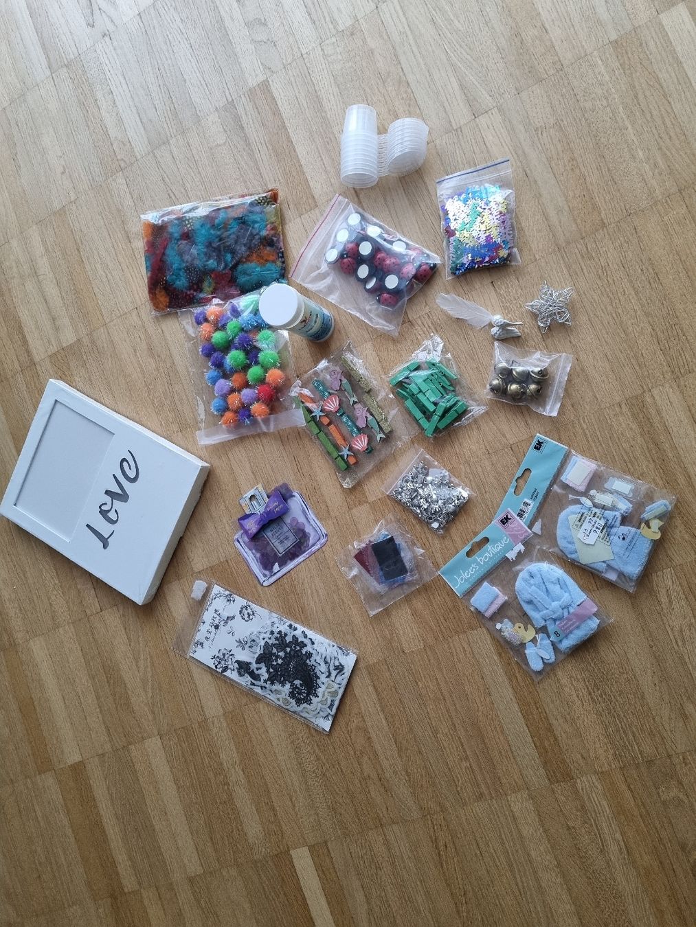 Kit bricolage: Basteln Konvolut – Nuovo e nell'imballaggio originale da Zofingen venduto da Felpa