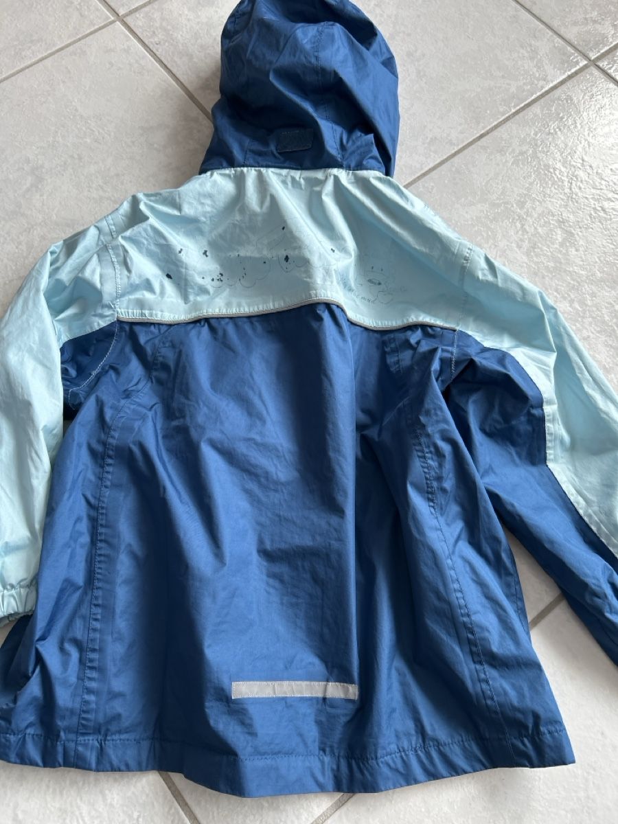 Giacche & Cappotti: Regenjacke Gr 110 – Usato da Lostorf venduto da Venice16 1