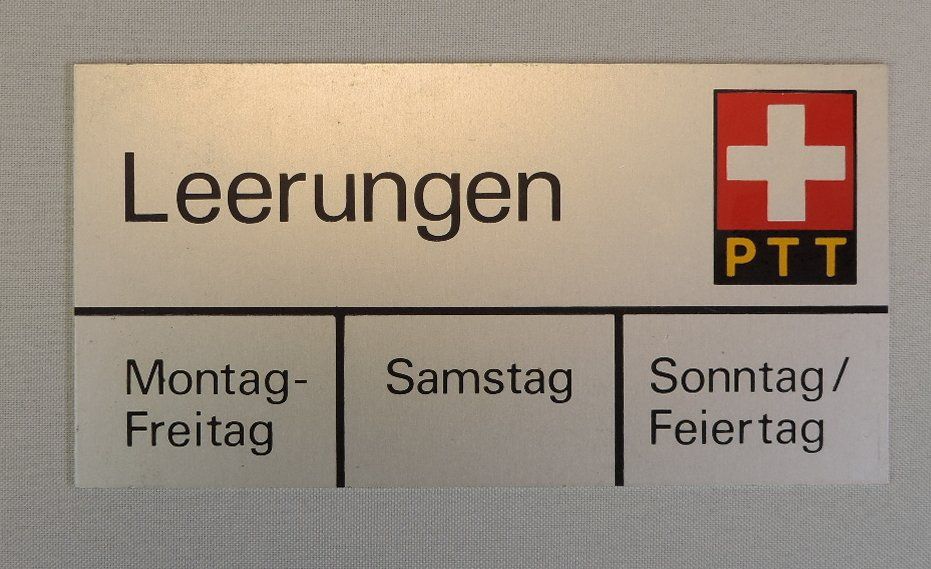 Altro per la casa: PTT Briefkastenschild Leerung – Usato da Duggingen venduto da doogbua 1
