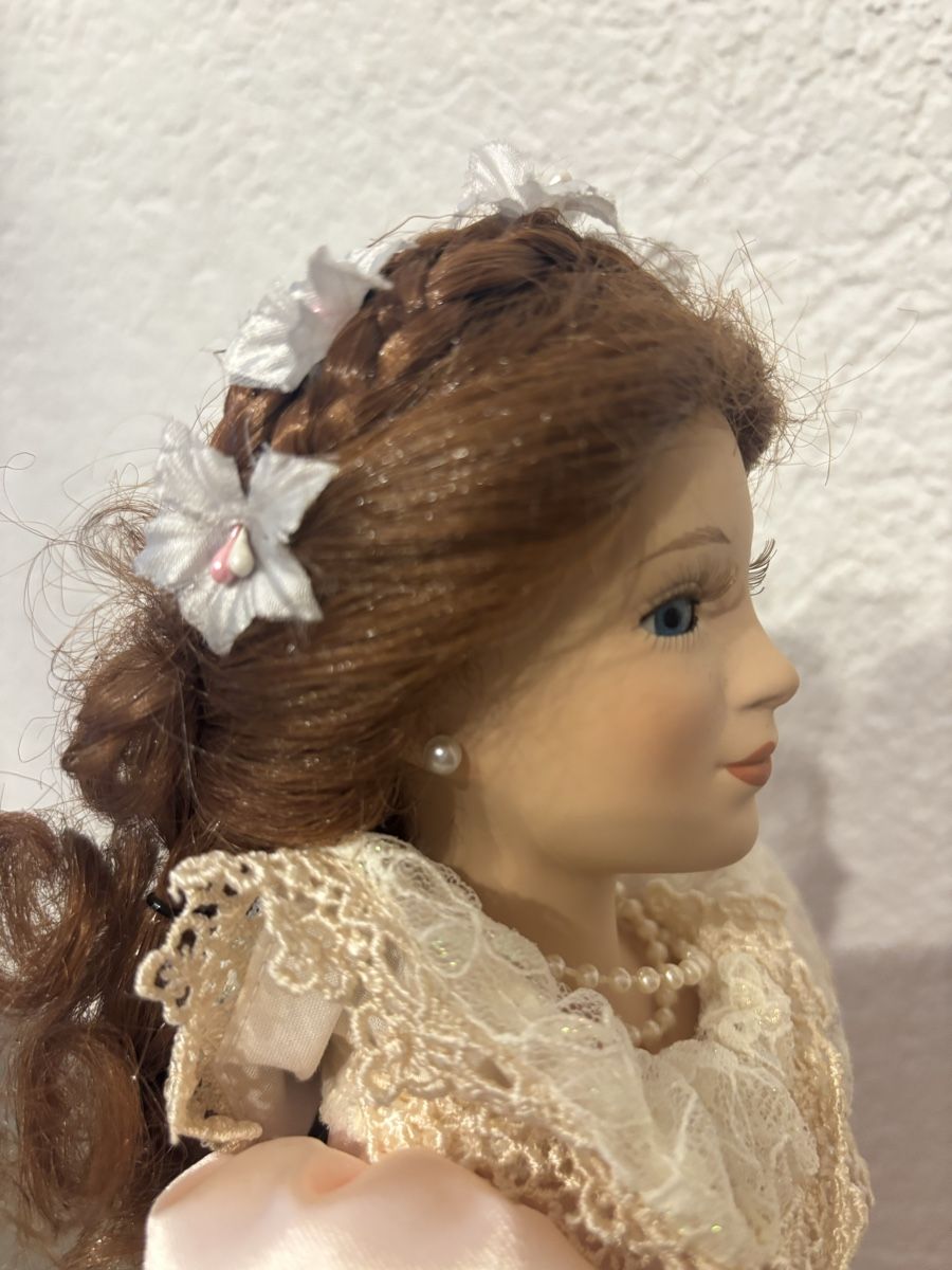 Puppen: Poupée en porcelaine - Sissi – Neu (gemäss Beschreibung) aus Cudrefin von sdz_trl6 2