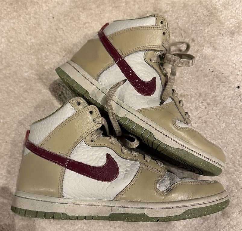 Scarpe da donna: Nike HighTop Sneaker (Gr. 37) – Usato da Luzern venduto da Samira._. 4