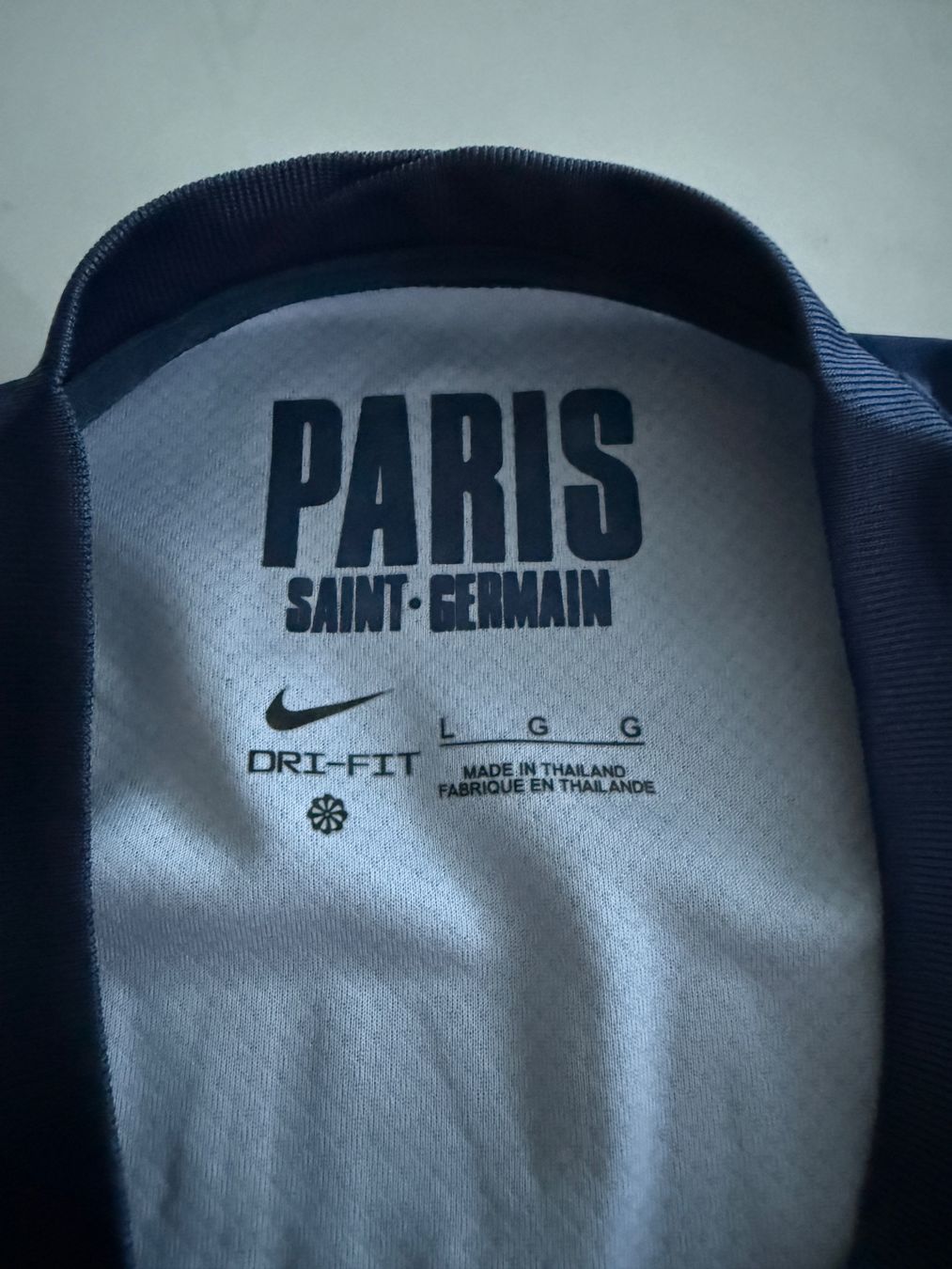 Canottiere & Pantaloni: Paris Saint-Germain Trikot Hakimi – Nuovo (secondo la descrizione) da Bronschhofen venduto da leo_99hp 5