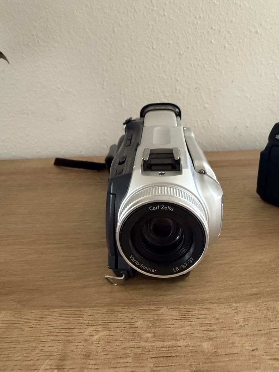 Sony Camcorder: Sony Digital - 120x Zoom – Gebraucht aus Wetzikon ZH von id.erd 1
