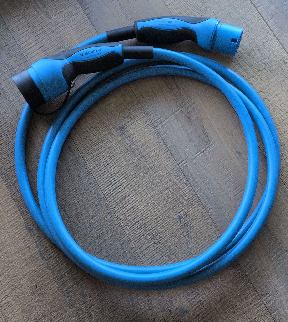 Mennekes Cavi: Ladekabel Typ2 3-phasig, bis 22kW, 4m – Usato da Tafers venduto da gauda