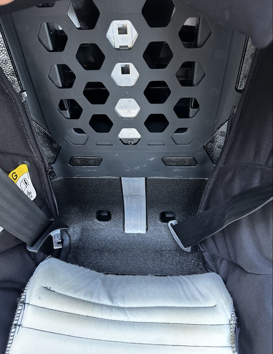 Seggiolini per auto: BeSafe Stretch Kindersitz mit Zubehör – Usato da Zürich venduto da Fabiano-Zueri 6
