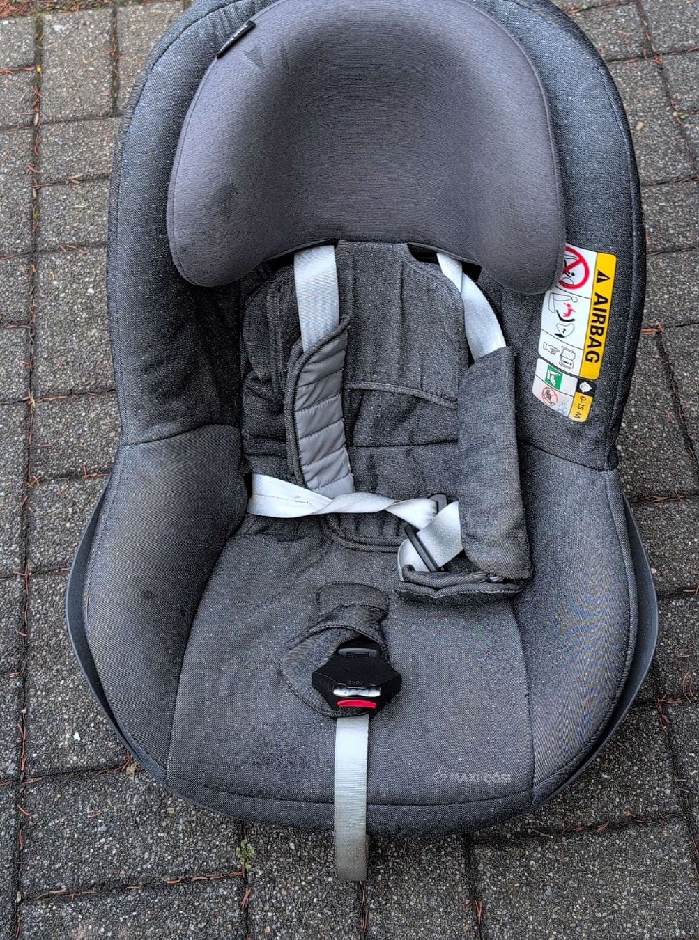 Maxi-Cosi Seggiolini per auto: Maxi-Cosi mit Isofix Basis Station – Usato da Kilchberg ZH venduto da mazon