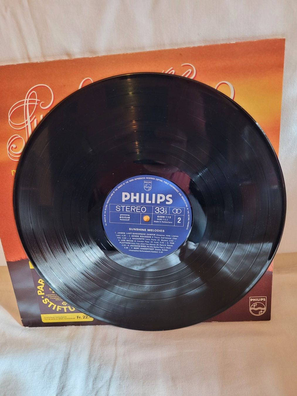 Schallplatten: Vinyle "Sunshine Melodies" - ABBA, Beatles... – Gebraucht aus la Chaux-de-Fonds von Lampe 5
