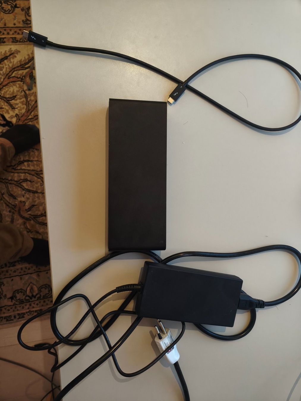 Dockingstation: Amazon Basics Thunderbolt 4 Dock mit Garantie - USB Hub – Gebraucht aus Uerikon von TechKing 3