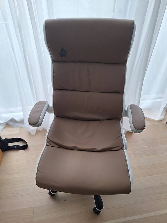 Poltrone: Arm chair – Usato da Zürich venduto da MatShopping 1