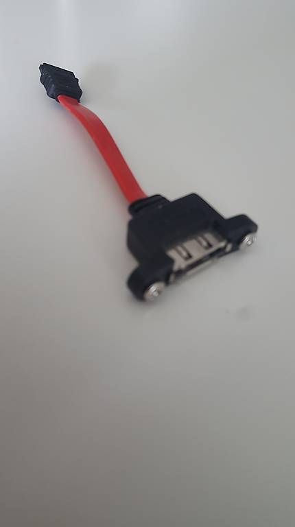 Récepteurs: Dreambox 800 SATA Kabel extern – D'occasion à Dietikon par m53