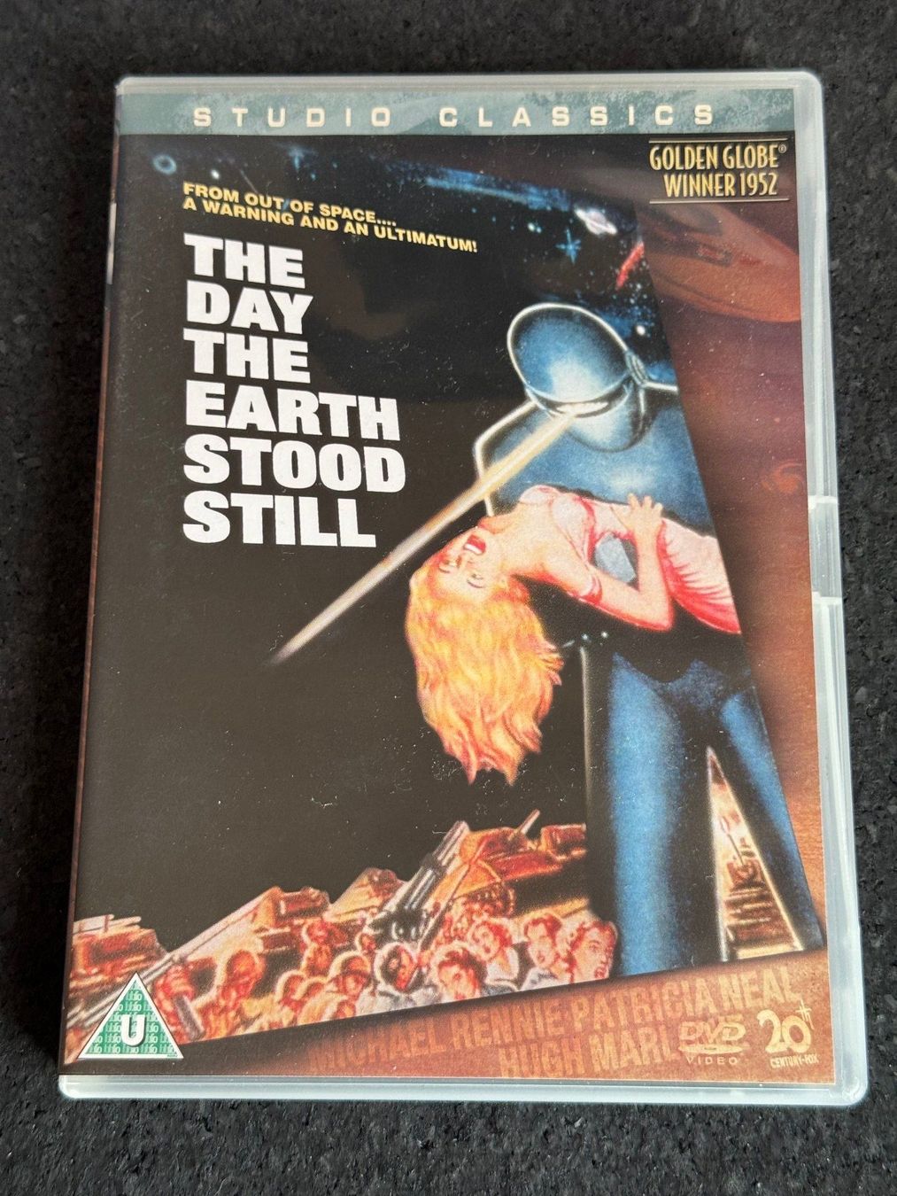 Tutti i DVDs: The Day The Earth Stood Still Studio Classic Collection DVD – Usato da Fribourg venduto da tschjoly