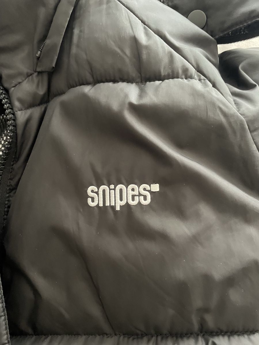 Snipes Giacche: Snipes Puffer Jacket, XL, Black, winter ready, Bargain – Usato da Waedenswil venduto da Paps04