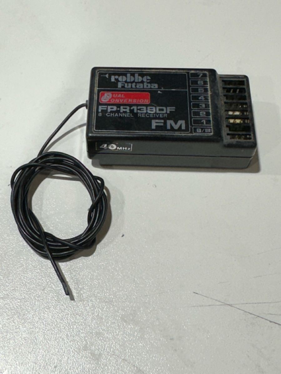Futaba Ricevitori: Futaba Receiver FP-R138DF mit Quarz – Difettoso da Reinach BL venduto da Tropic_Paradise