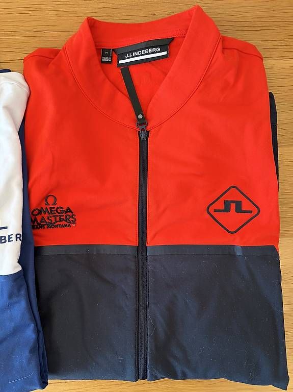 Canottiere & Pantaloni: 3 Warm-Up Golf, Grösse M/L – Usato da Gümligen venduto da 55_44 3