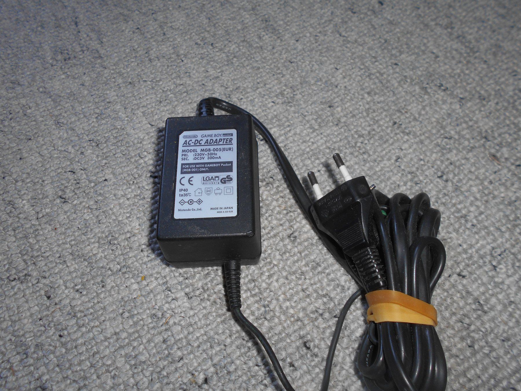 Nintendo Adapter & Kabel: Game Boy Pocket Netzteil AC / DC Adapter Original Nintendo – Gebraucht aus Hindelbank von GameBoy1981 1