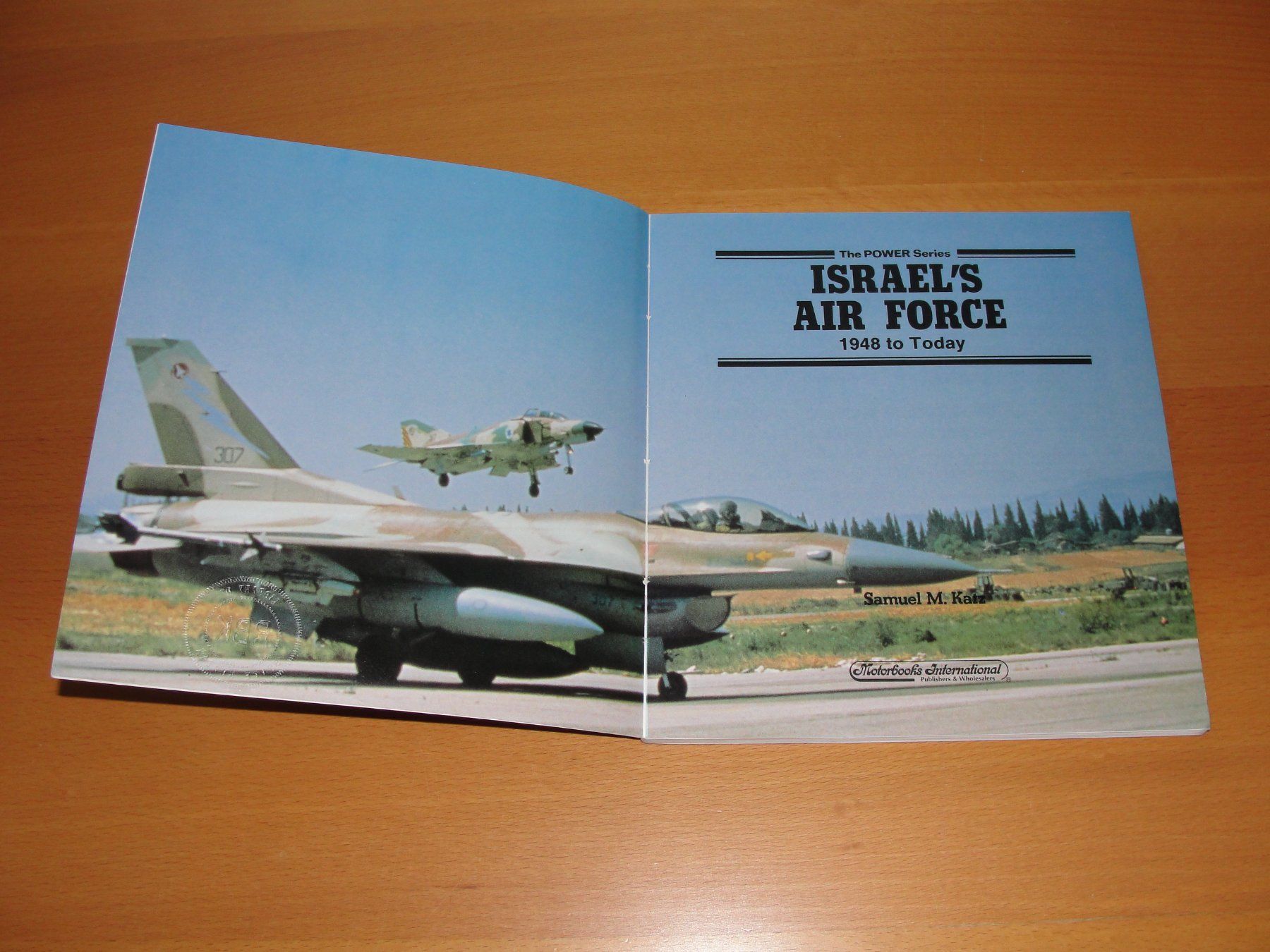 Libri: Buch Israel's Air Force – Usato da Birsfelden venduto da Seaknight 1