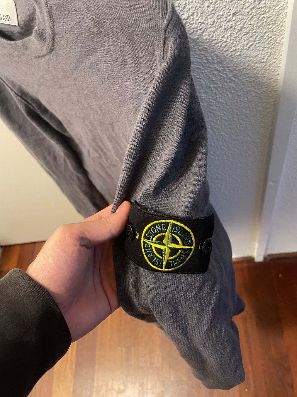 Maglioni & Felpe: Stone Island Pullover Grey S – Usato da Bubikon venduto da mil_qmf9 2