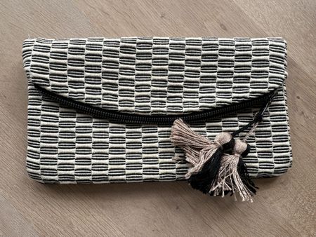 Stylish Black & White Clutch with Tassel - like new