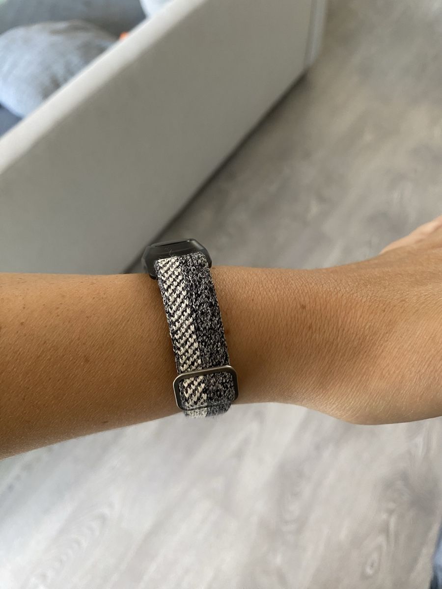 Huawei Smartwatch: Montre connecté Huawei Band 4e Active – Nuovo (secondo la descrizione) da Delémont venduto da Emi-98 5