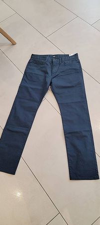 Hose von Boss Grösse 32/30