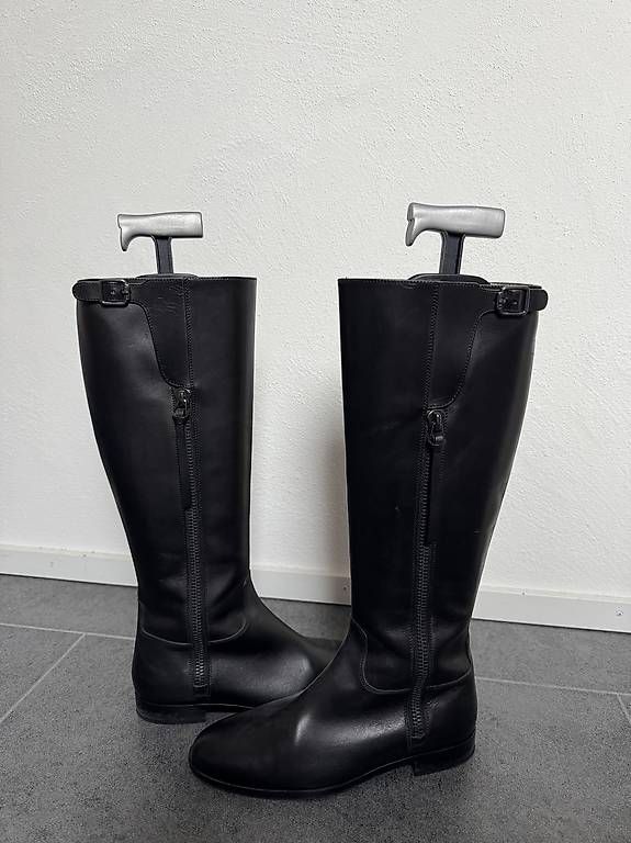 Navyboot Chaussures femmes: Navyboot Stiefel Grösse 37 – D'occasion à Steinmaur par chliini04