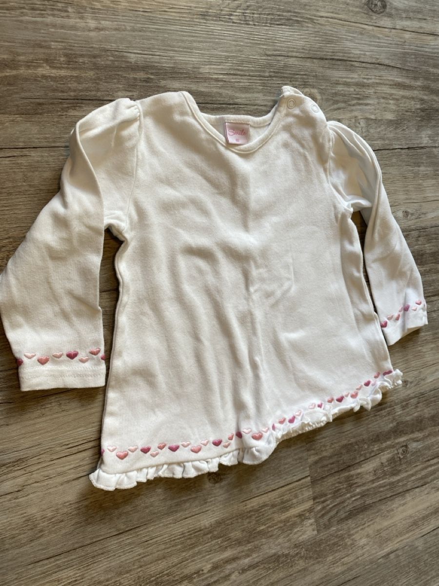 Maglioni & Felpe: Pullover weiss mit Herzen (86) – Usato da Zürich venduto da Petrui