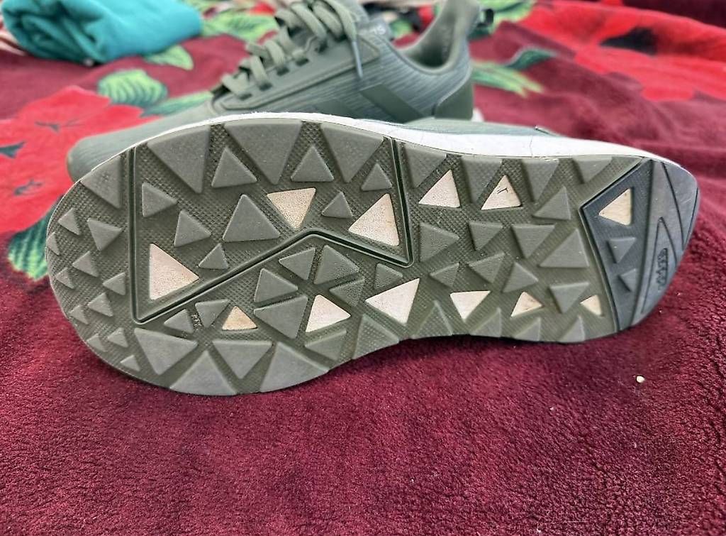 Scarpe da uomo: Adidas RUNNING SHOES – Usato da Flawil venduto da PWMU 1