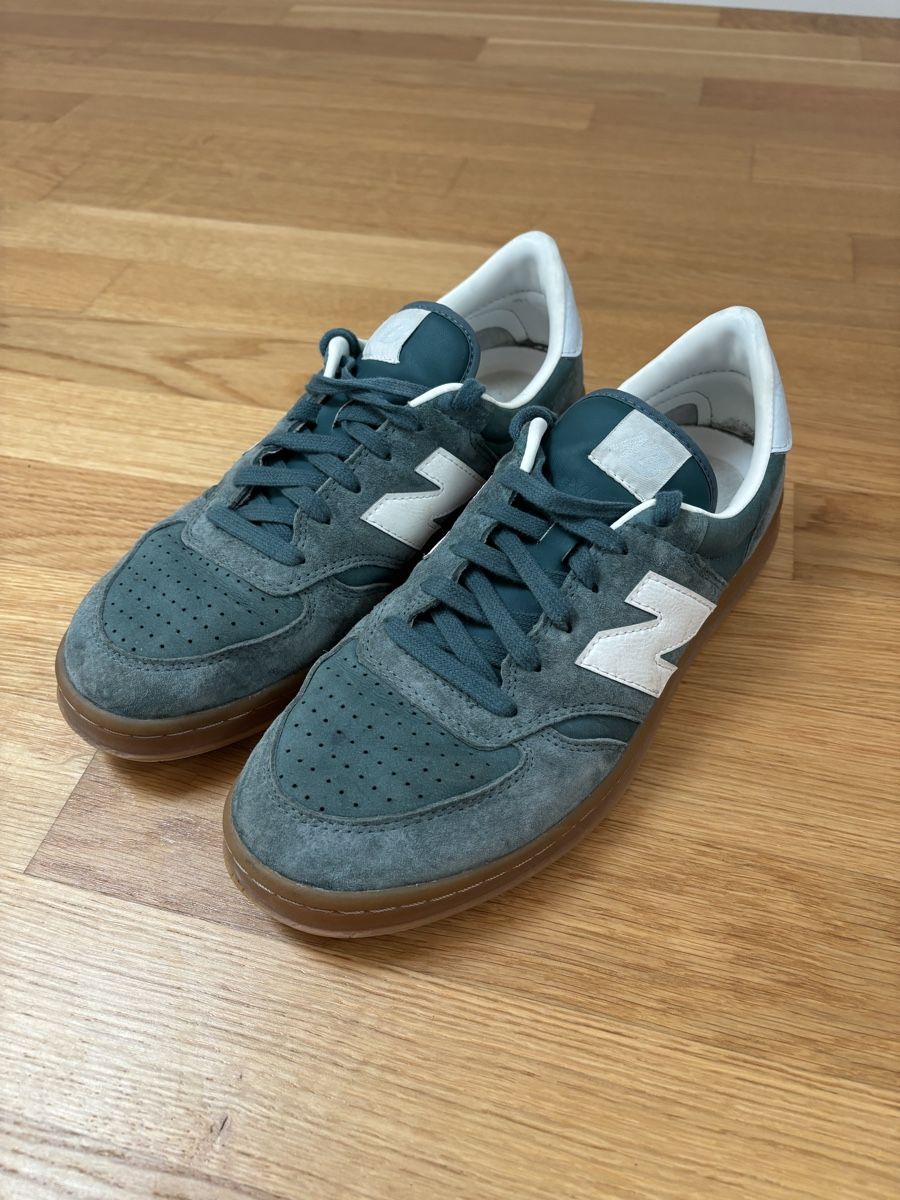 New Balance Scarpe da uomo: New Balance CT500AA grün, Gr 43 – Nuovo (secondo la descrizione) da Bettwiesen venduto da ras_9rk9 1