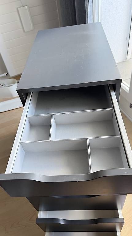 Armadi: Schöner Büroschrank – Usato da Dielsdorf venduto da Gauga284 1