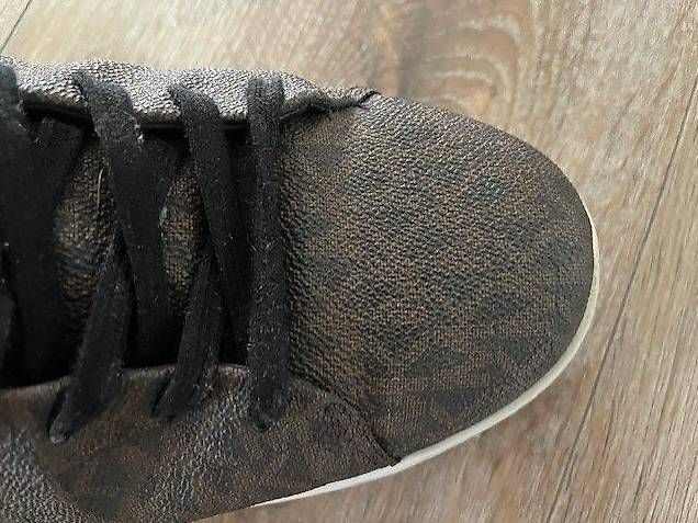 Herrenschuhe: Chaussure Michael Kors taille 44 – Gebraucht aus Vaulruz von Marmari1 3