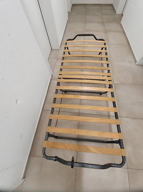 Letti: Gästebett auf Rollen – Usato da Gettnau venduto da Kohchang 1