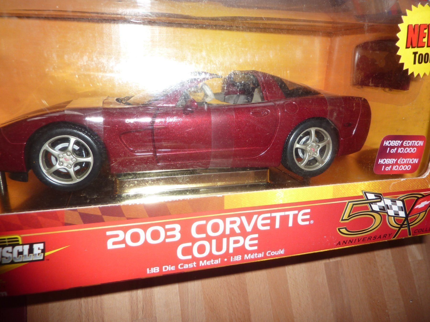 Voitures modèles: CORVETTE COUPE 2003 – Neuf avec emballage d'origine à Balsthal par bouteliee 1