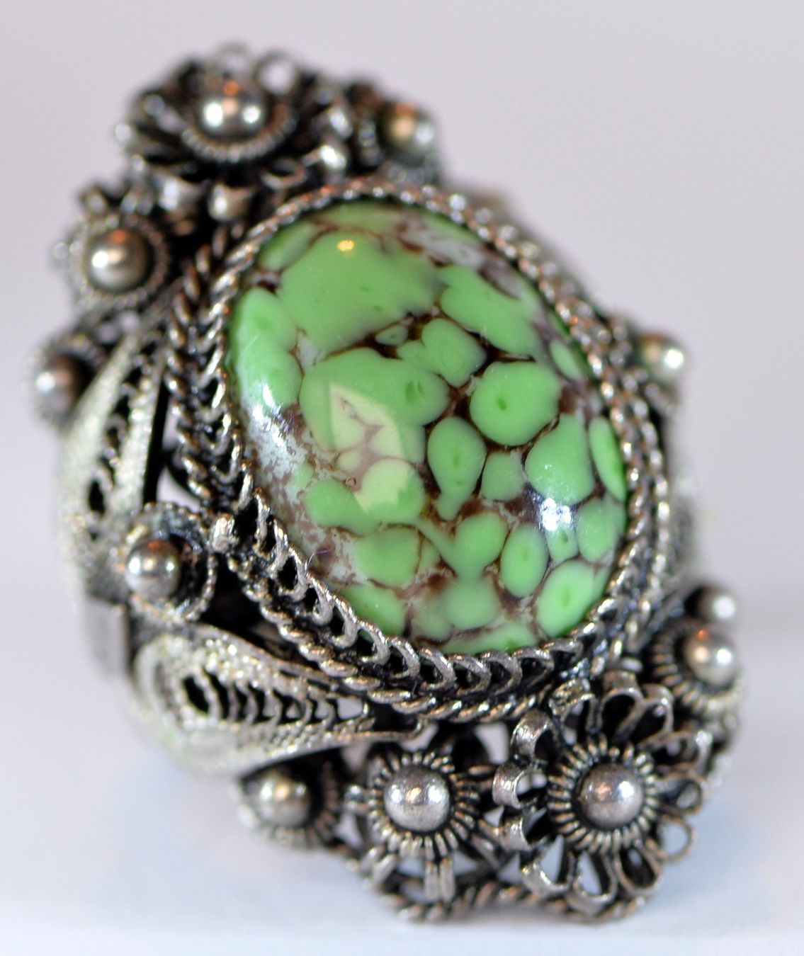 Bagues: Ancienne bague – D'occasion à Neuchâtel par Neuchatel 5