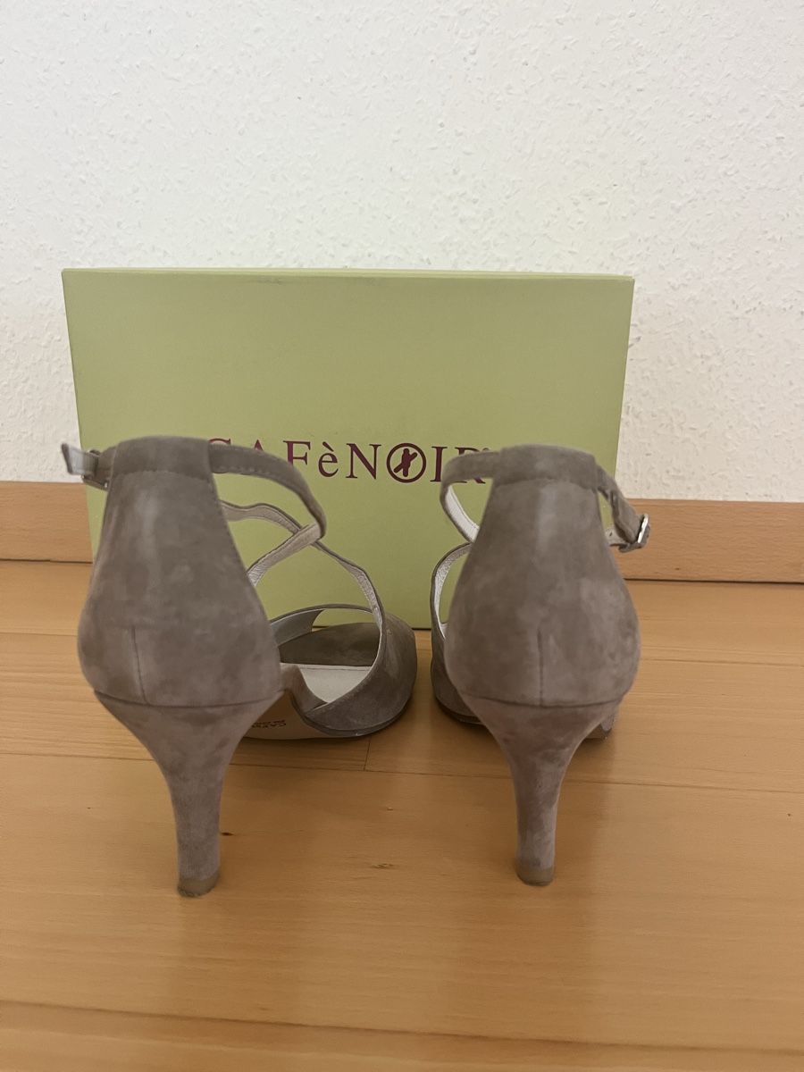 Scarpe da donna: Cafè Noir Sandales - 40 – Nuovo (secondo la descrizione) da Geneve venduto da maremonte 2
