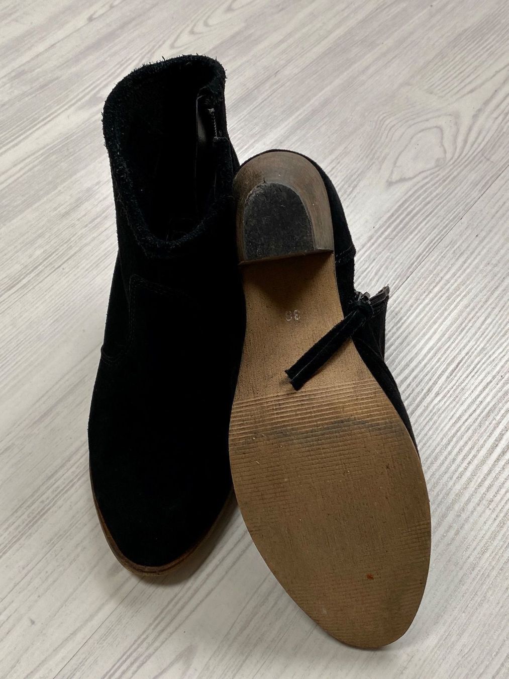 Scarpe da donna: Echt Lederstiefeletten Gr. 38 – Usato da Estavayer-le-Lac venduto da Mimmy02 4