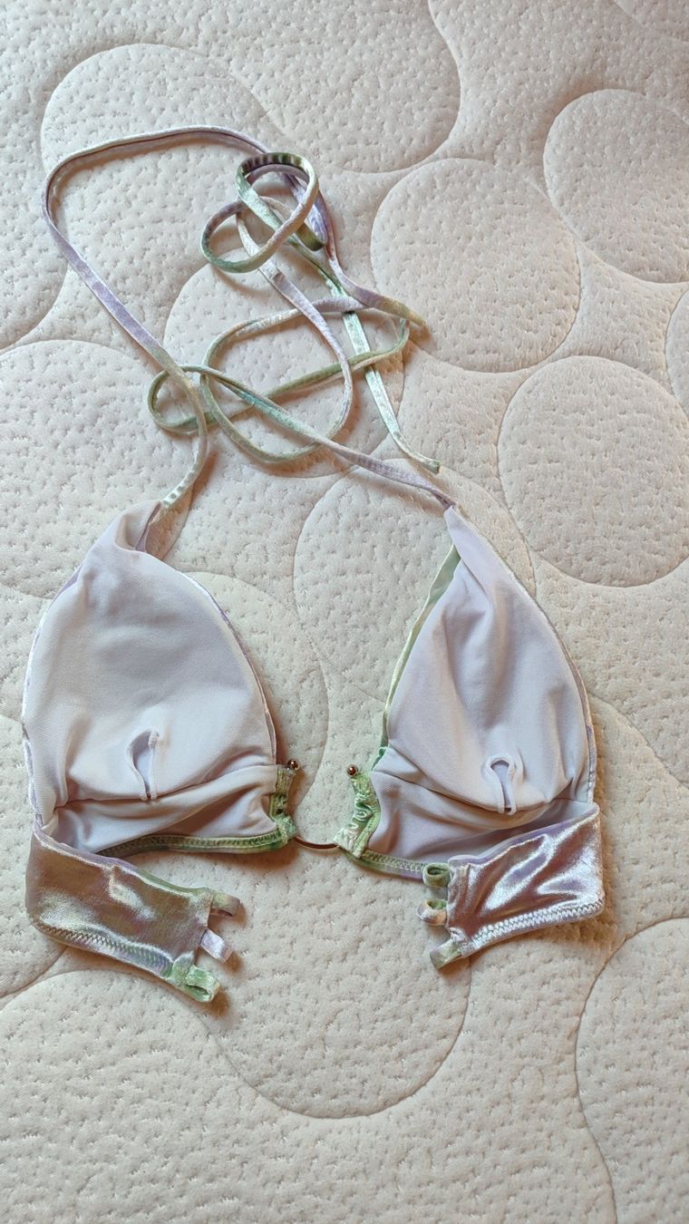 Bershka Tops: Festival-Top, Gr. S, NEU, 5 Stk. – Neuf avec emballage d'origine à Brüttisellen par nic_xm7s 3