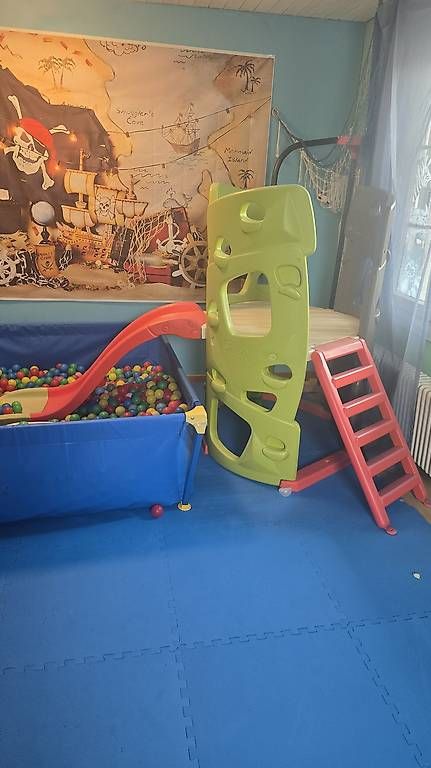Casette per bambini: Smoby spielturm – Usato da Busswil BE venduto da Gunona 1
