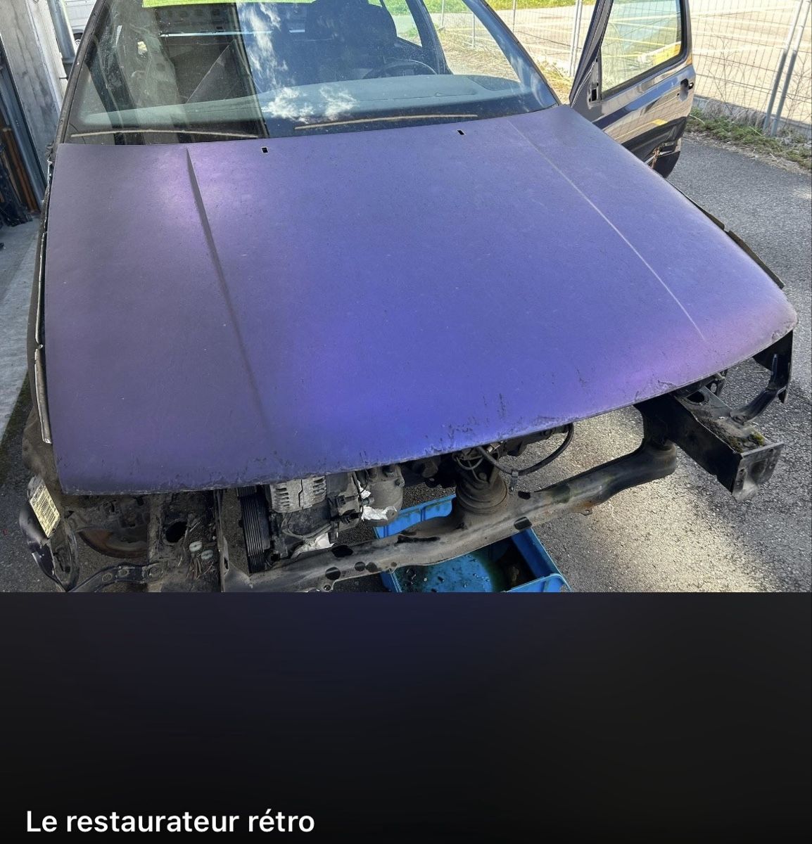 Volkswagen Alle Autoersatzteile: Capot VW vento – Gebraucht aus Muraz (Collombey) von Wolfdog1978