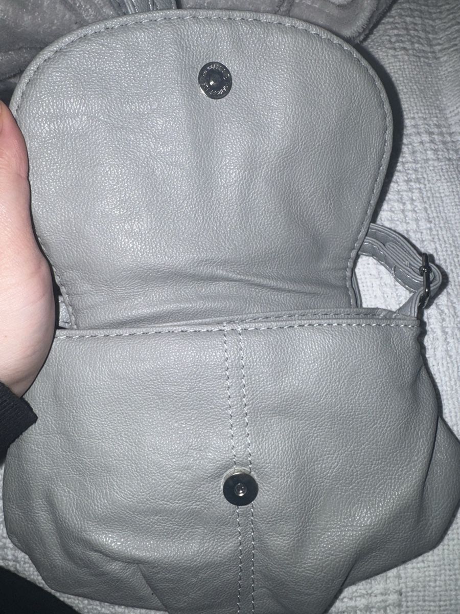 Borse da donna: Graue Handtasche in Lederoptik - Neuwertig – Nuovo (secondo la descrizione) da Pfäffikon ZH venduto da Tetu.33 2