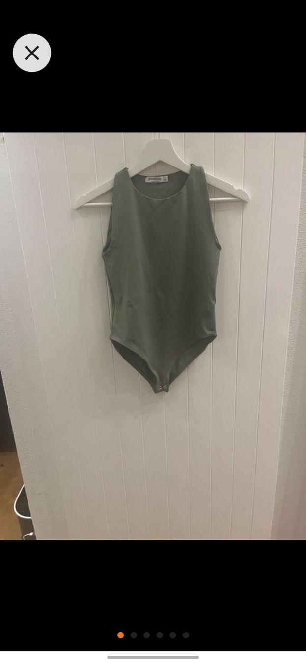 Stradivarius Tops: Neckholderbody Stradivarius Gr.M – Neuf (Voir description) à Wil SG par an_ka 1