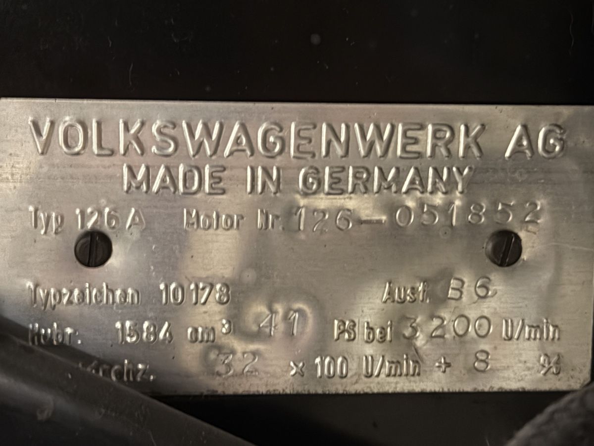 VW Motori: VW Industrie Boxermotor Typ 126A - nur 122h – Usato da Winkel venduto da SchmidD 2