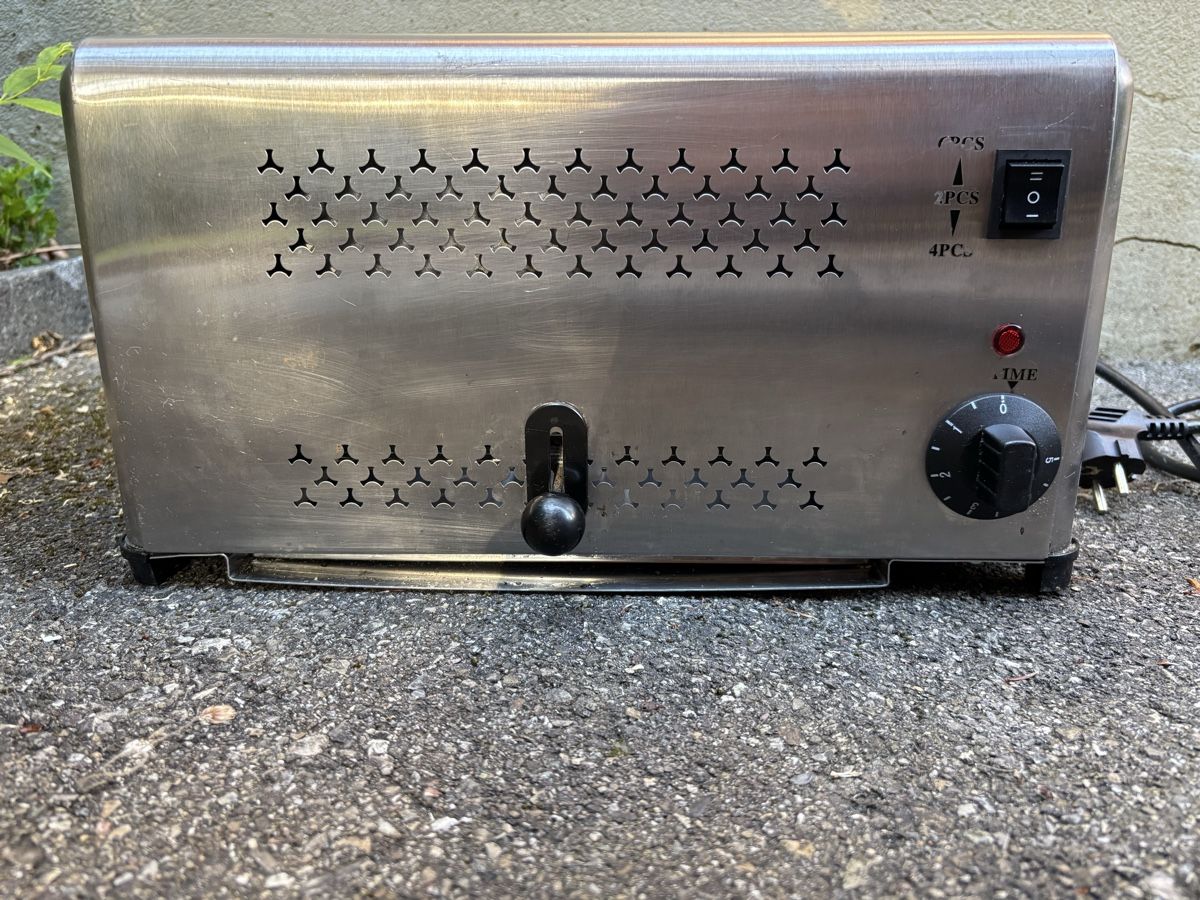 Elettrodomestici da cucina: Toaster aus Edelstahl – Usato da Zürich venduto da Dim777 3