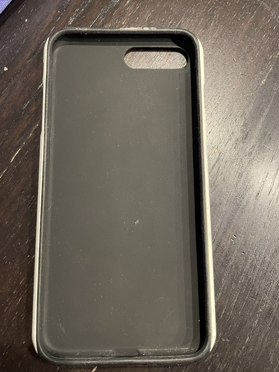Apple Covers & Schutzfolien: iPhone 8+ Hülle Burga – Gebraucht aus Sulzbach von dfrey25 1