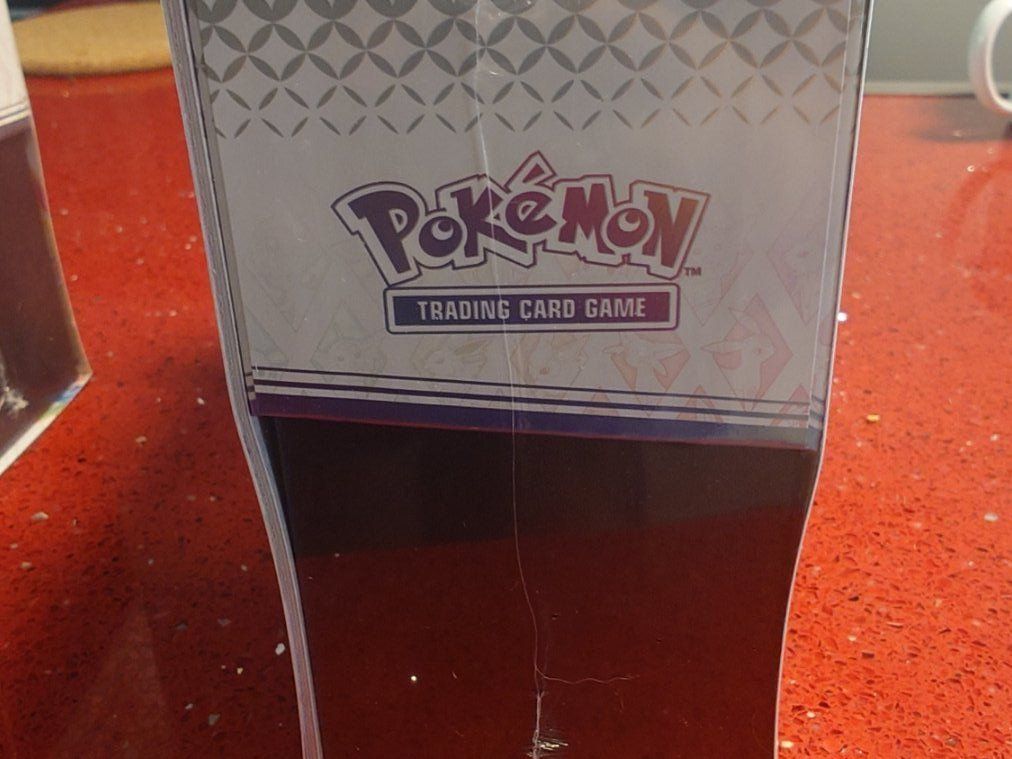Pokémon Cartes à collectionner: Prismatic Evolutions ETB Sealed EN – Neuf avec emballage d'origine à Rothrist par a1pha_vs_omega 1