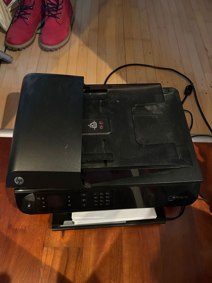 Stampanti: HP Officejet 4630 – Usato da Goldach venduto da lara.637281